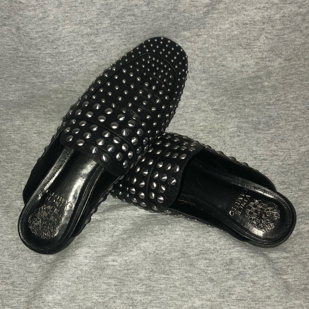 NWOT studded loafer Mule Vince Camuto